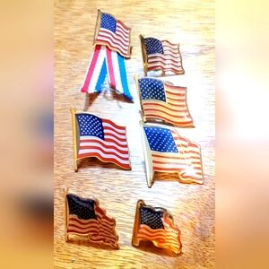 American Flag Lapel/Hat Pins! 🇺🇸 4TH OF JULY HOLIDAY 7 for $10